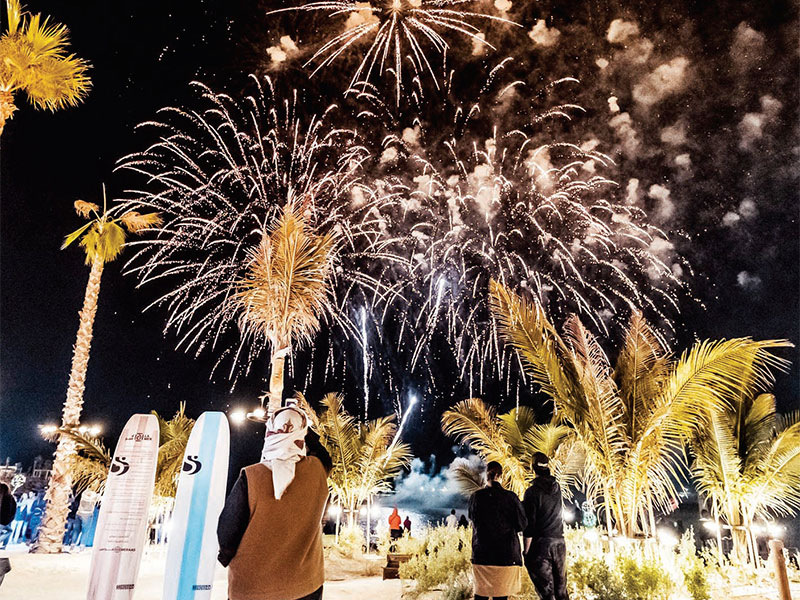 شاهد احتفالات المسلمين بعيد الأضحى في جميع أنحاء العالم